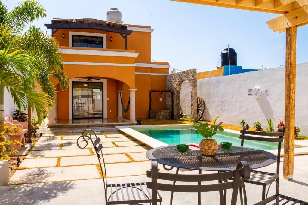 Casa Flamingos Altabi Villa Мерида Екстериор снимка